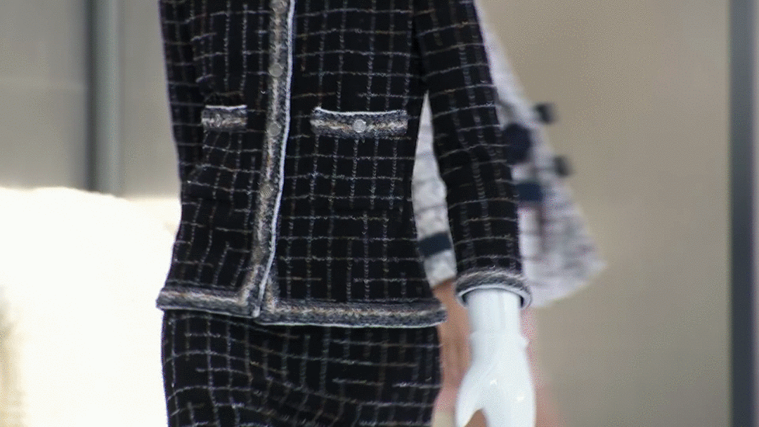 Kindly this is not Gucci